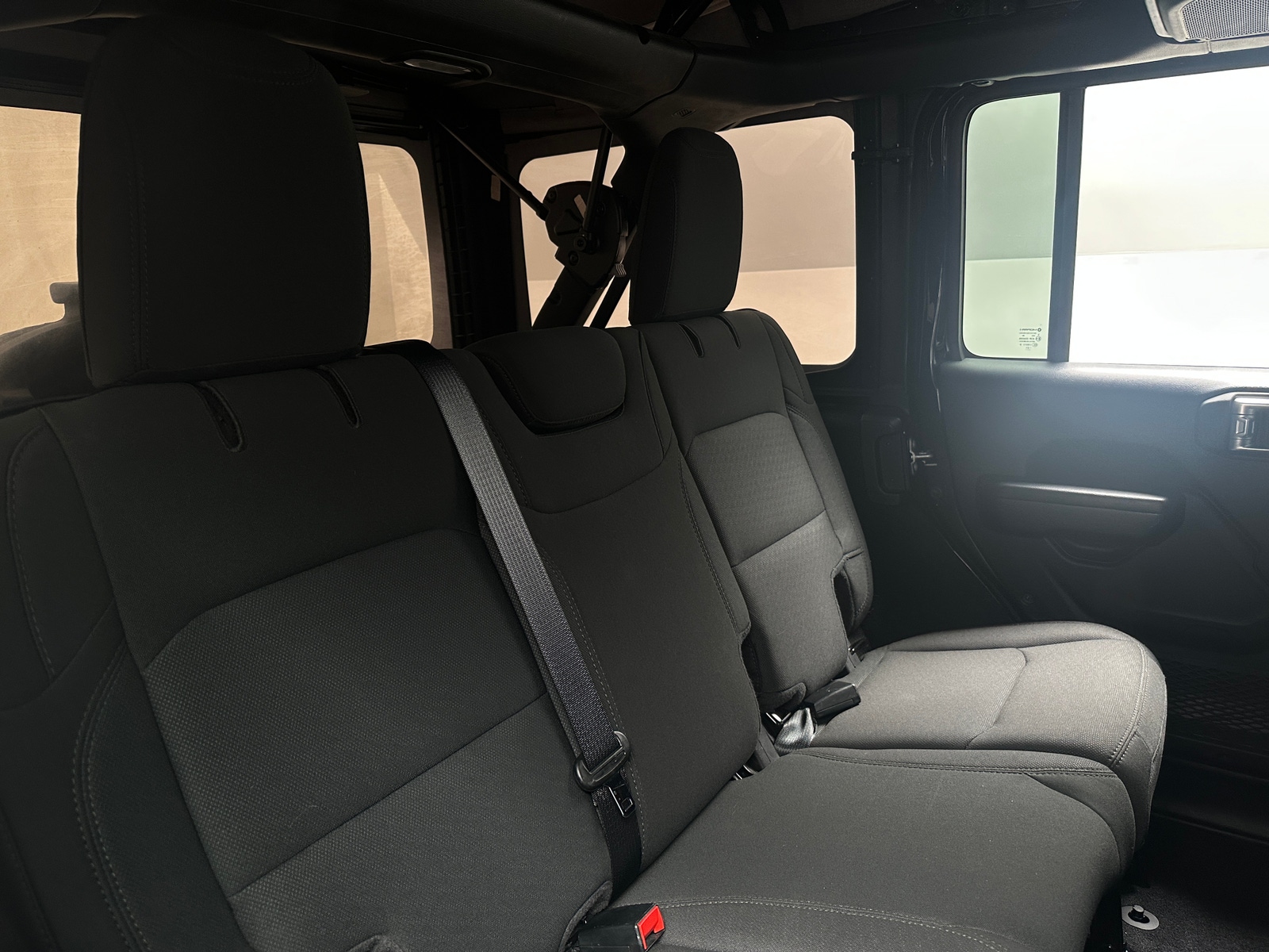 Thumbnail: 2021 Jeep Wrangler - 6