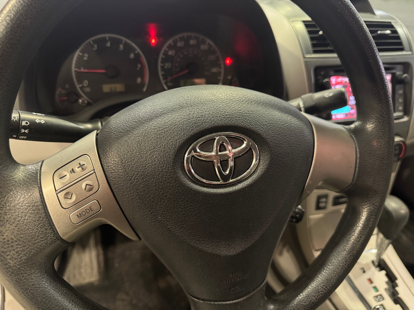 Thumbnail: 2013 Toyota Corolla - 5