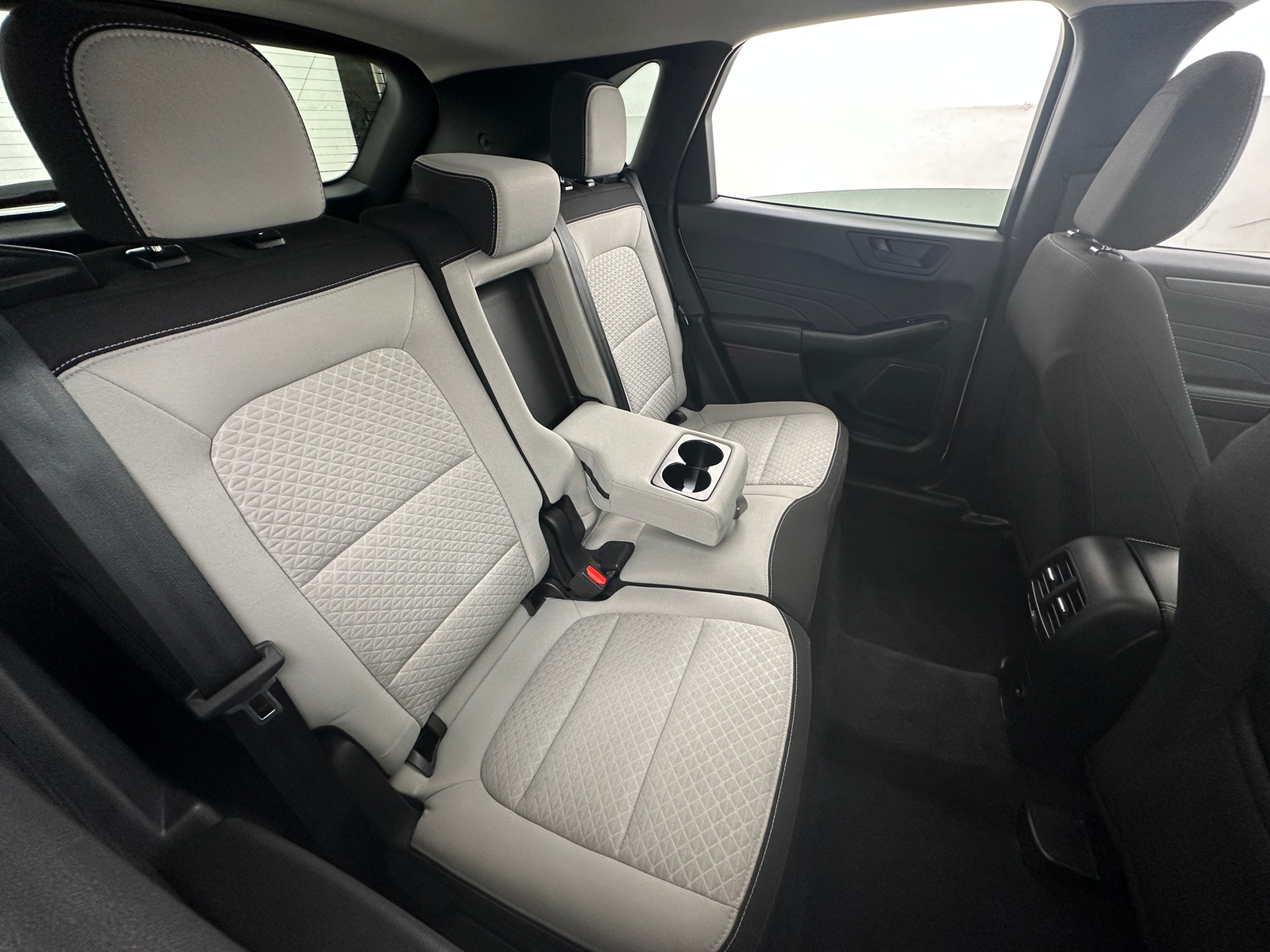 Thumbnail: 2023 Ford Escape - 6