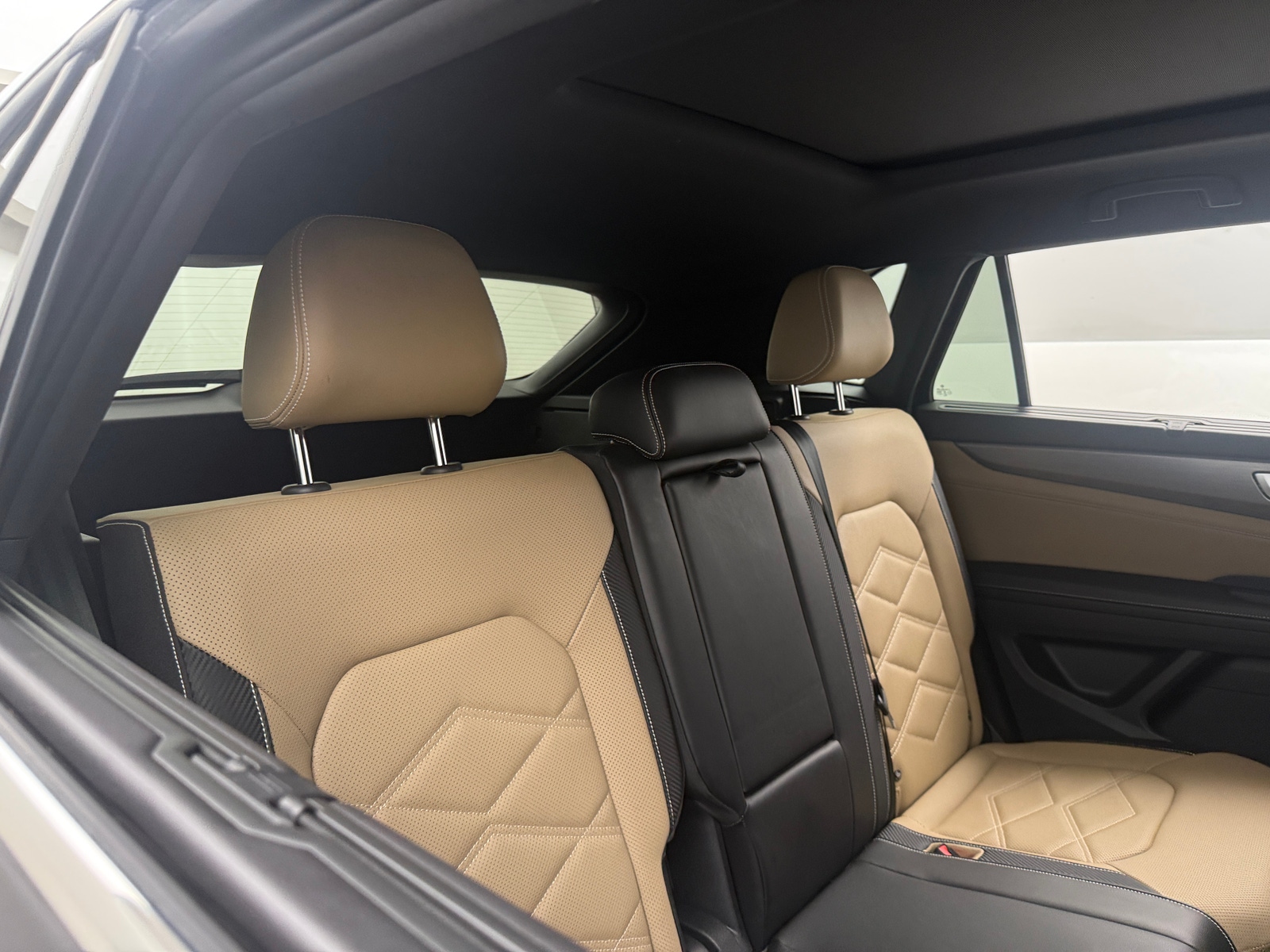 Thumbnail: 2024 Volkswagen Atlas - 5