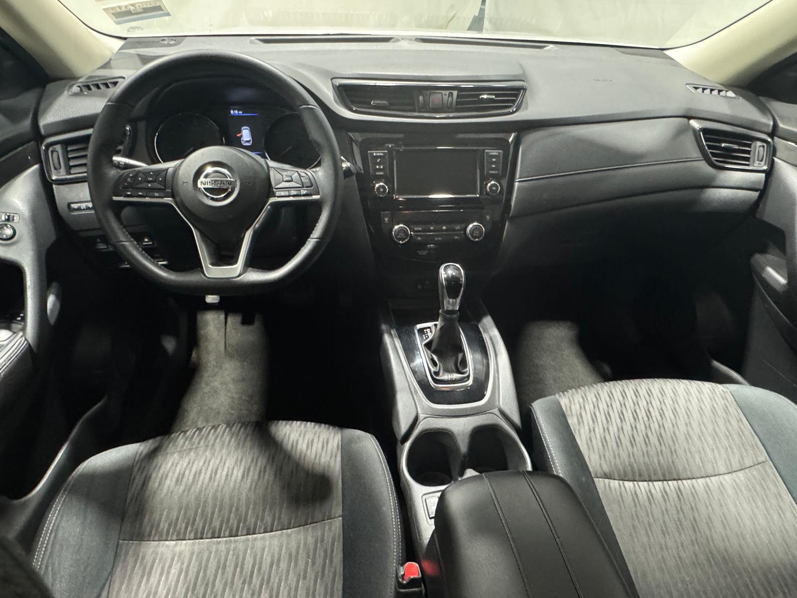 Thumbnail: 2019 Nissan Rogue - 3