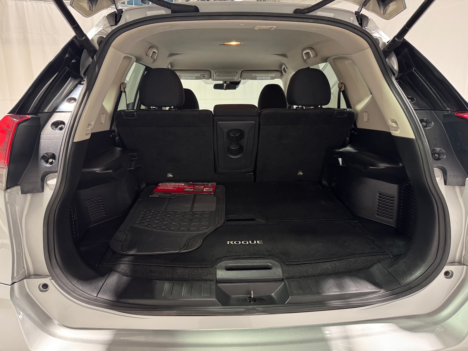 Thumbnail: 2019 Nissan Rogue - 7