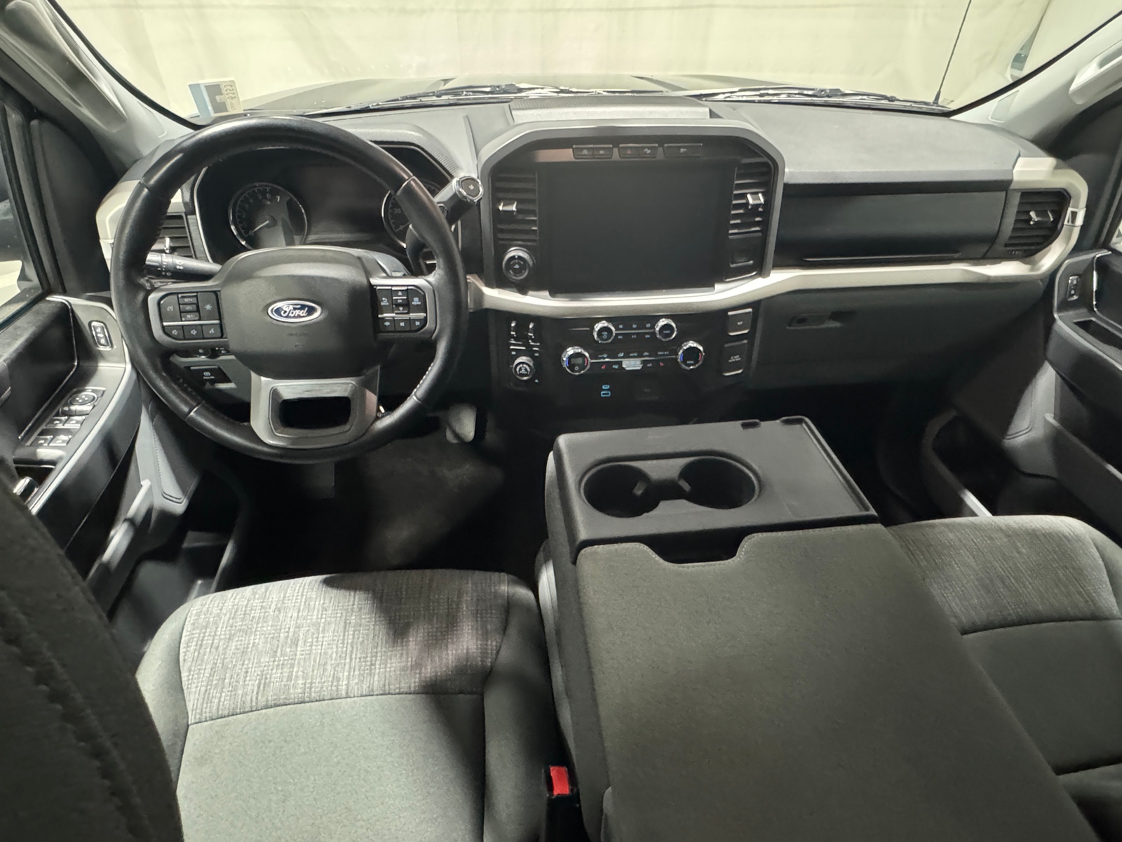 Thumbnail: 2021 Ford Econoline - 3