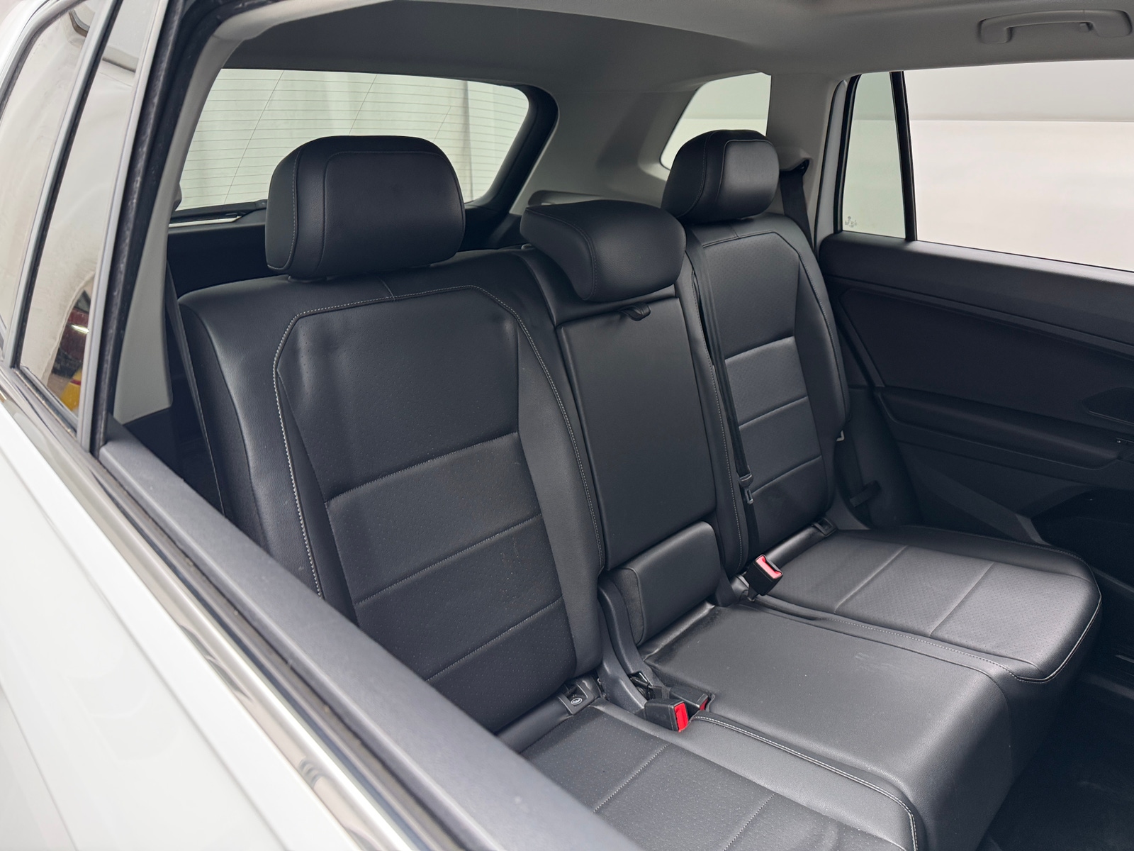 Thumbnail: 2019 Volkswagen Tiguan - 5