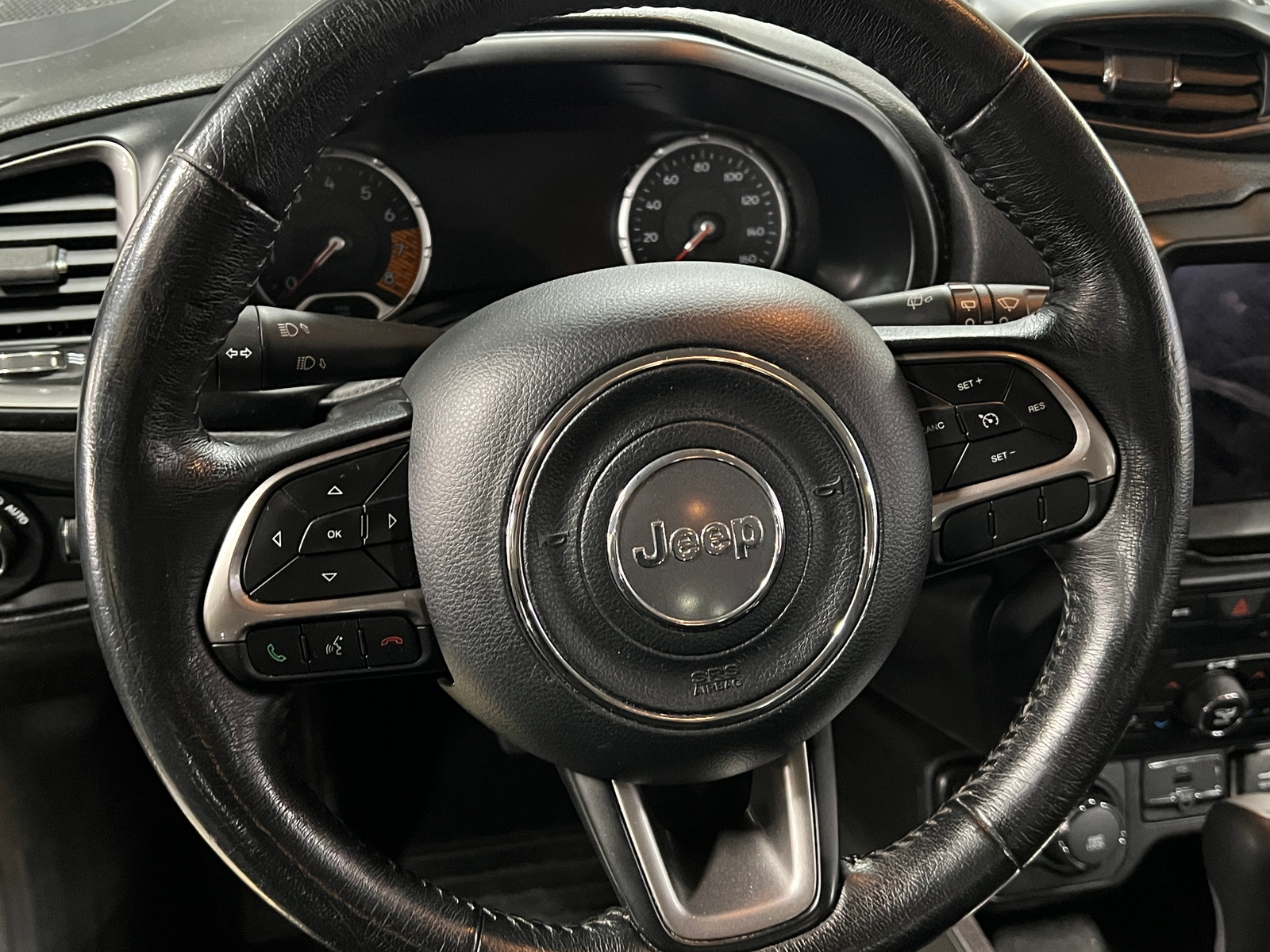 Thumbnail: 2022 Jeep Renegade - 5