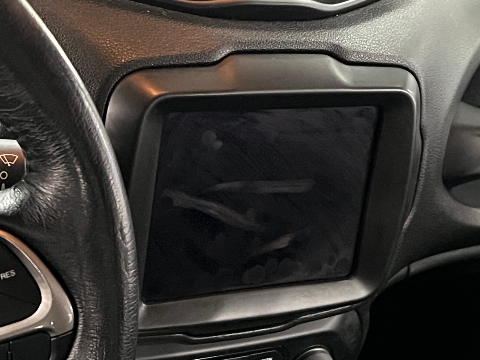 Thumbnail: 2022 Jeep Renegade - 4