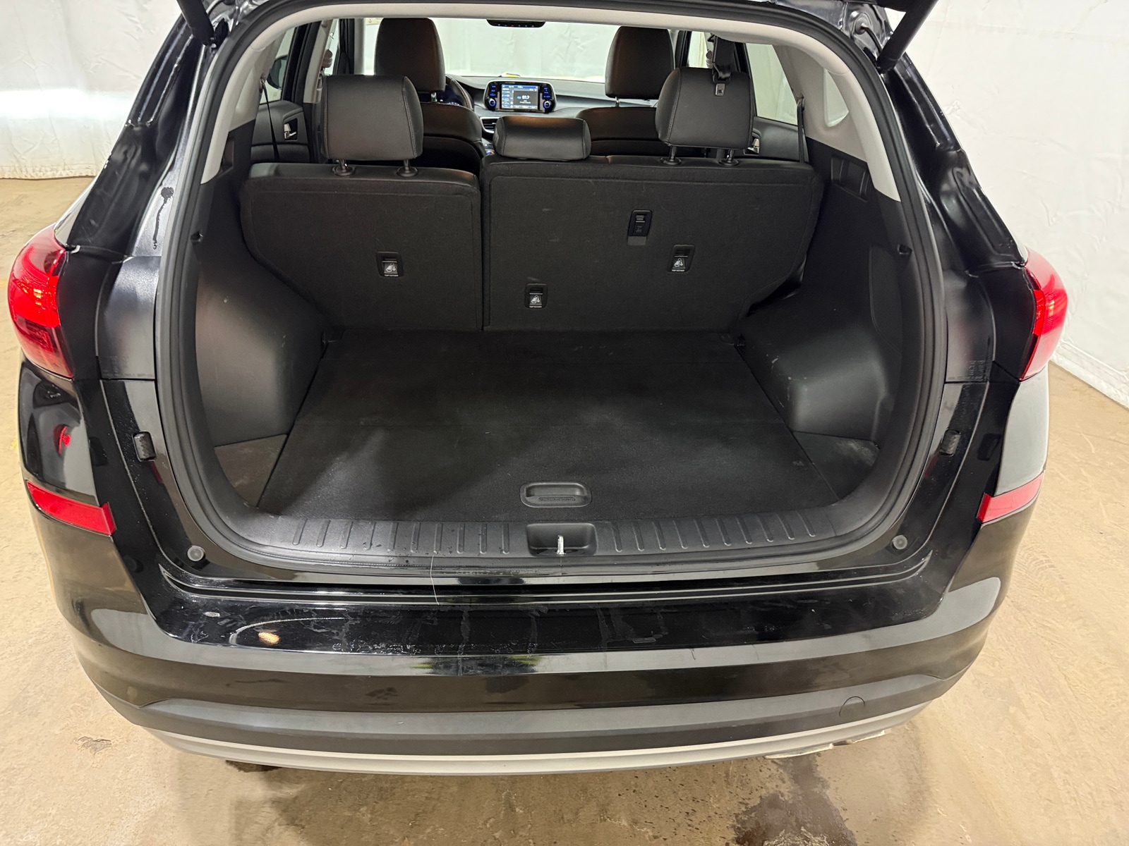 Thumbnail: 2021 Hyundai Tucson - 6