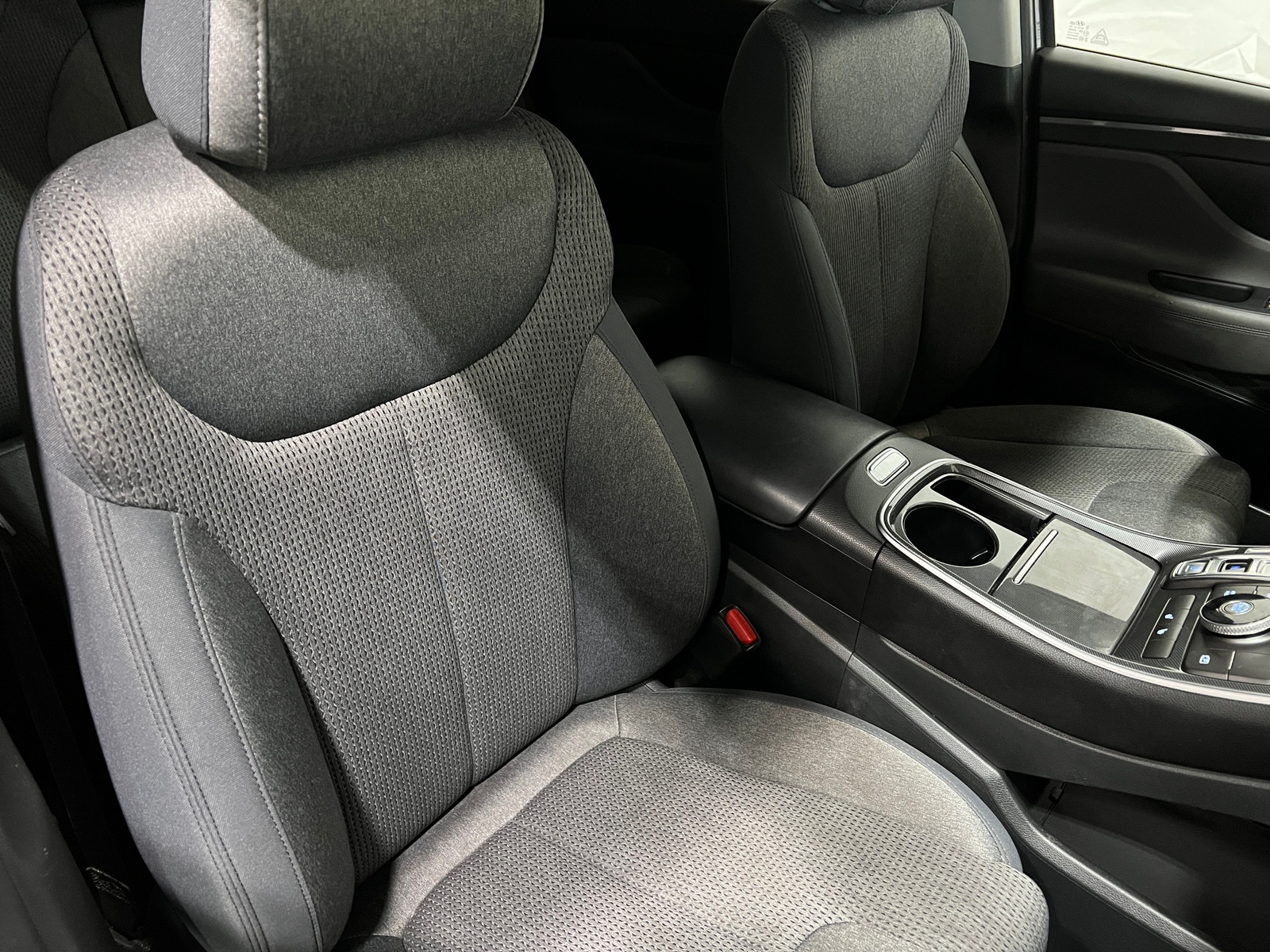 Thumbnail: 2021 Hyundai Santa Fe - 2