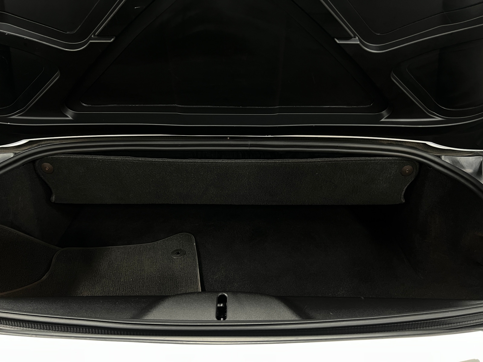 Thumbnail: 2014 Chevrolet Corvette - 4