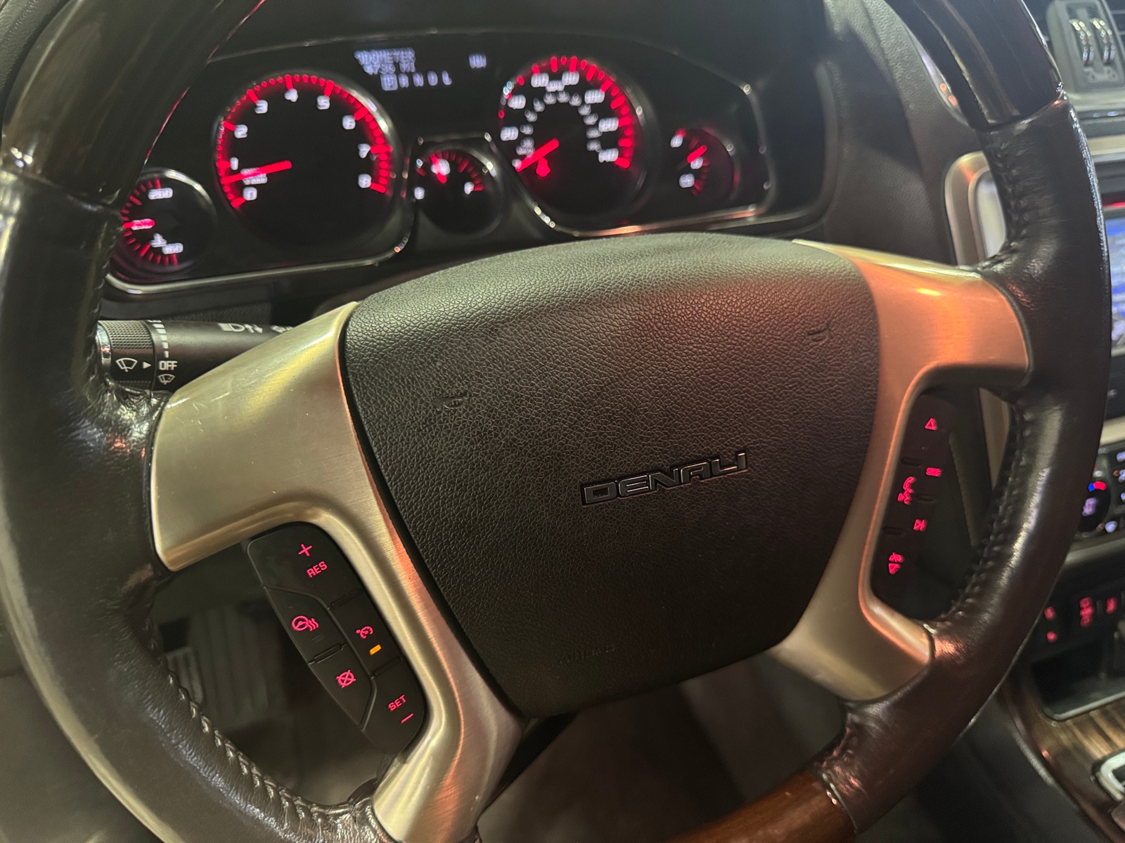 Thumbnail: 2015 GMC Acadia - 4