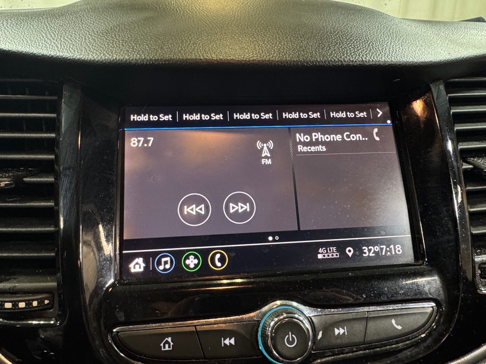 Thumbnail: 2020 Chevrolet Trax - 4