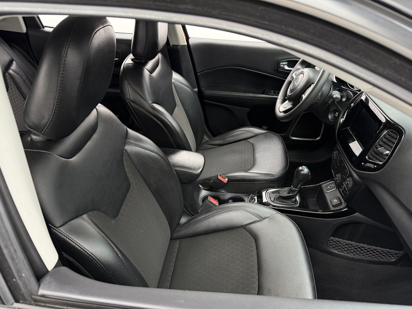 Thumbnail: 2021 Jeep Compass - 2