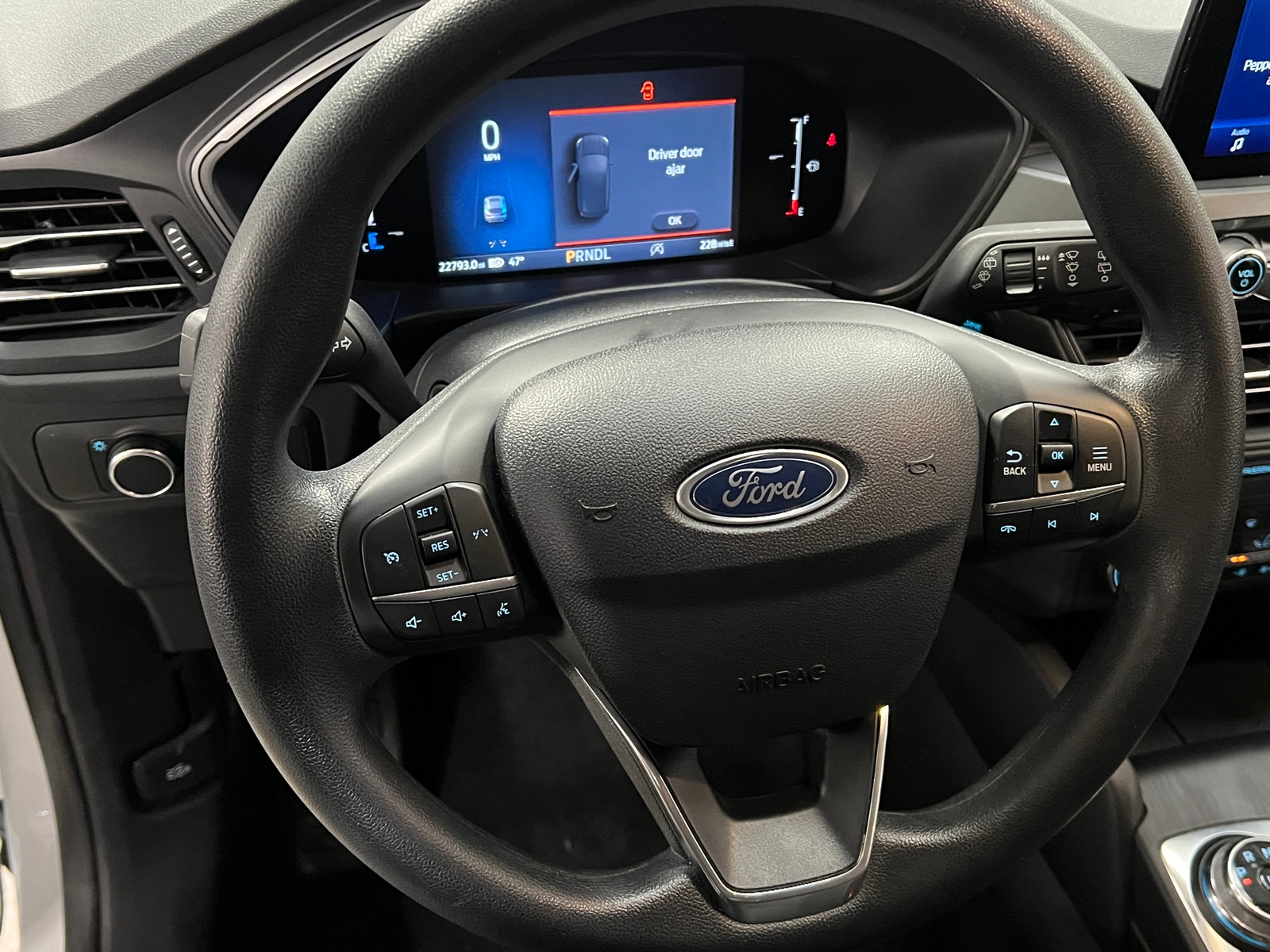 Thumbnail: 2025 Ford Escape - 5