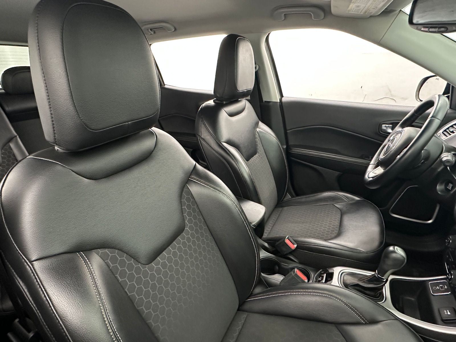 Thumbnail: 2018 Jeep Compass - 2