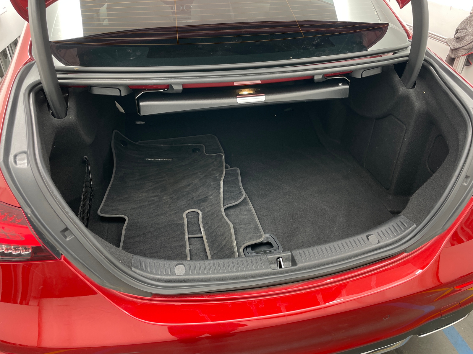 Thumbnail: 2022 Mercedes-Benz E-Class - 6