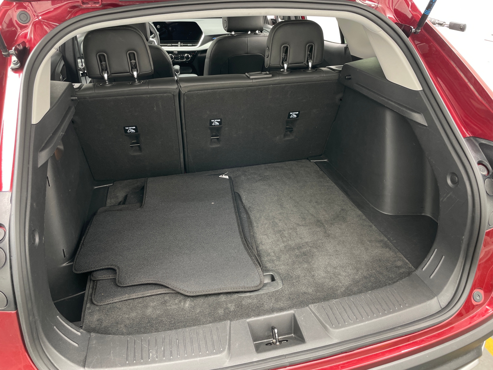 Thumbnail: 2025 Chevrolet Trax - 7