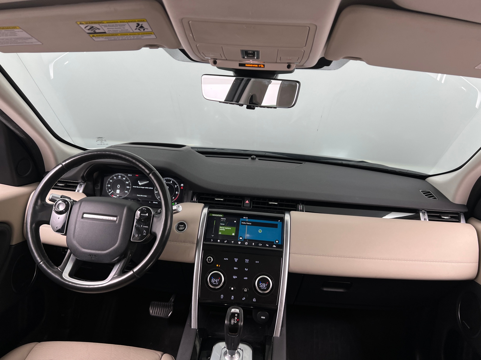 Thumbnail: 2020 Land Rover Discovery Sport - 2