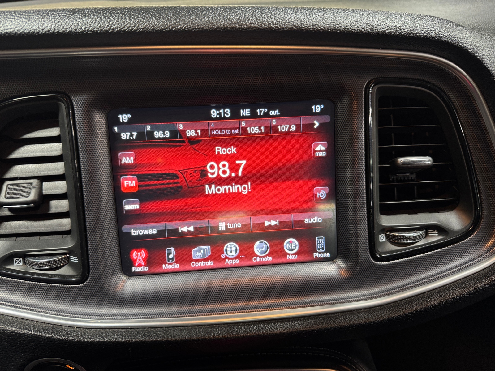 Thumbnail: 2015 Dodge Challenger - 2