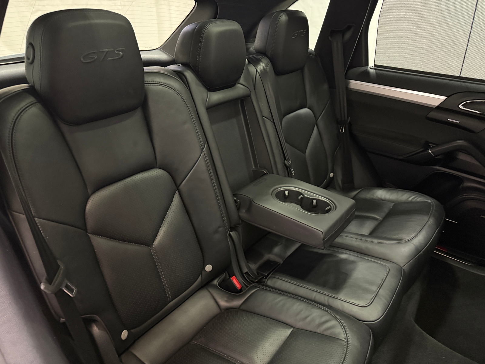 Thumbnail: 2016 Porsche Cayenne - 5