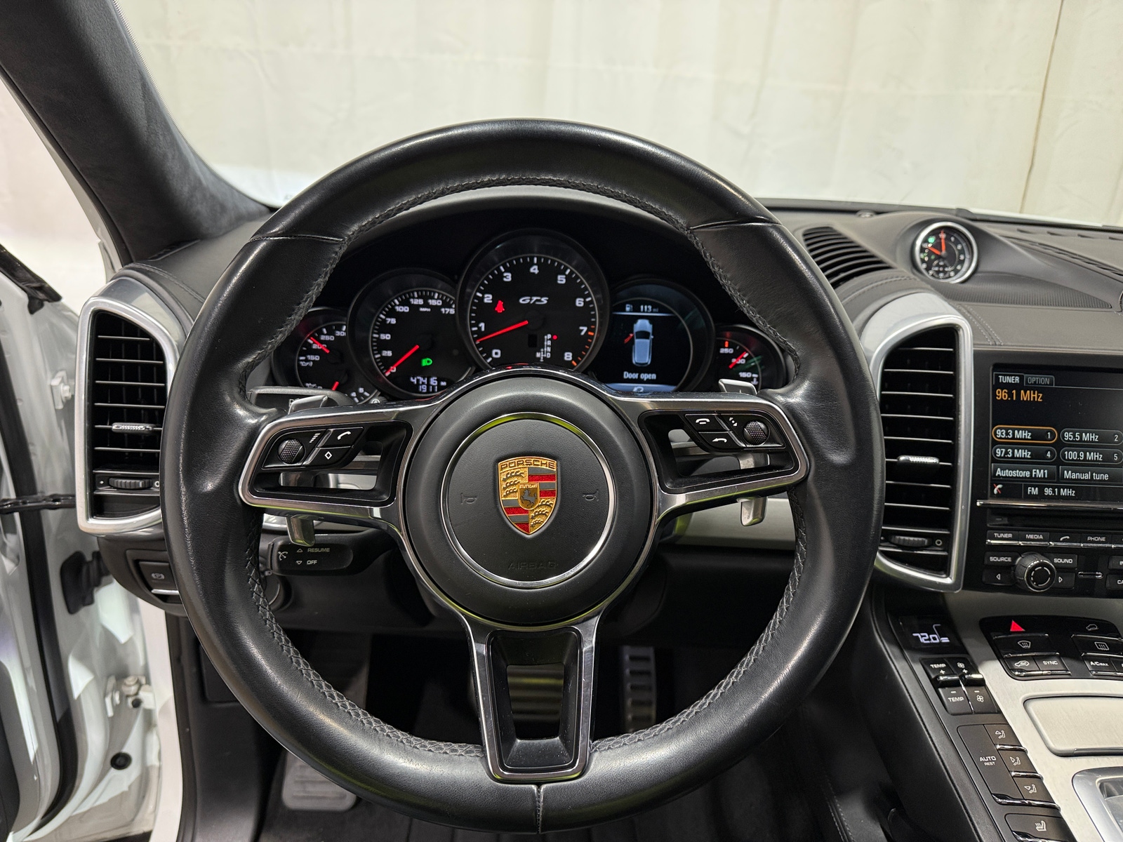 Thumbnail: 2016 Porsche Cayenne - 4