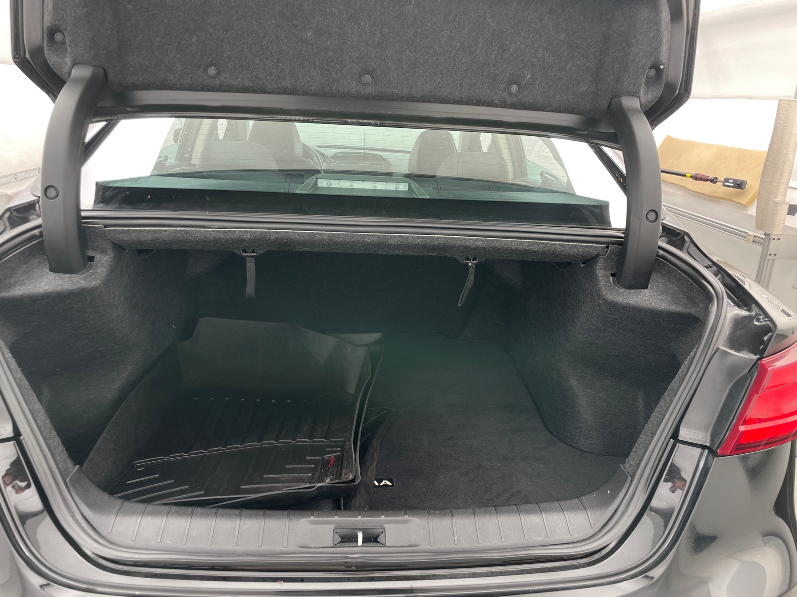 Thumbnail: 2017 Nissan Maxima - 6