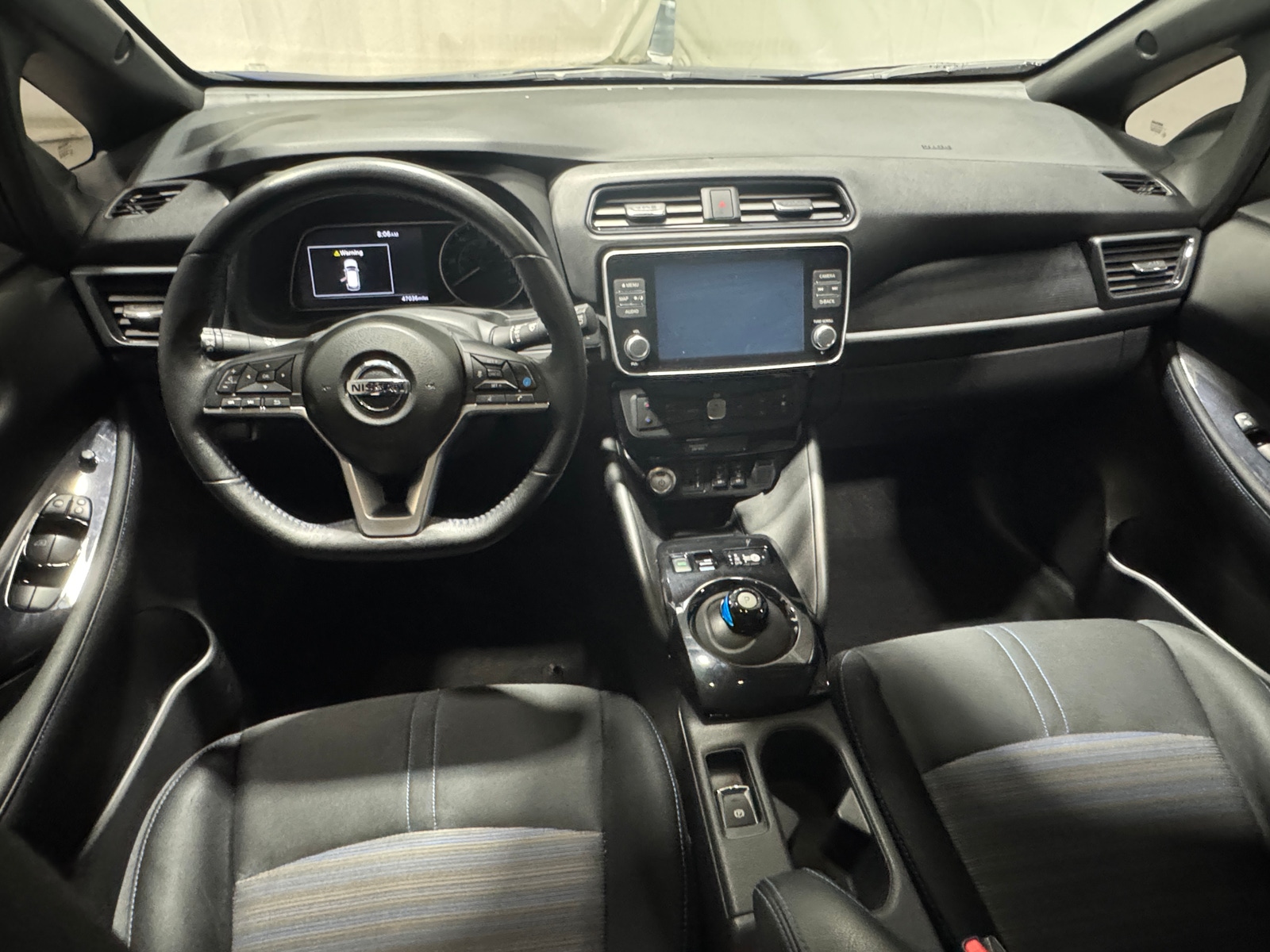 Thumbnail: 2022 Nissan Leaf - 3