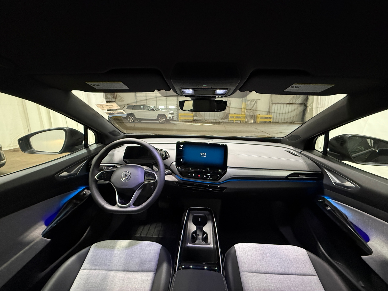 Thumbnail: 2023 Volkswagen ID.4 - 3