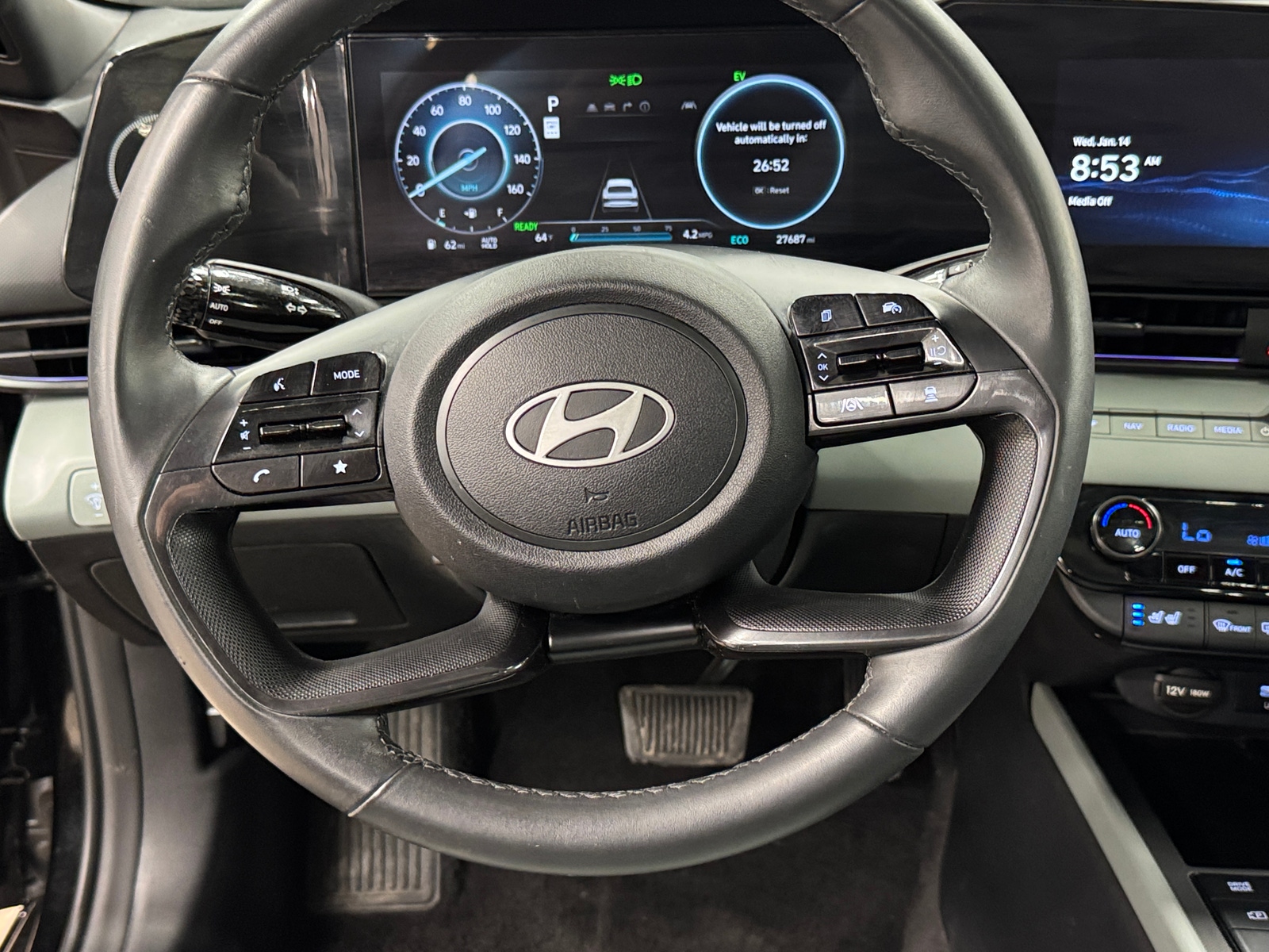 Thumbnail: 2025 Hyundai Elantra - 4