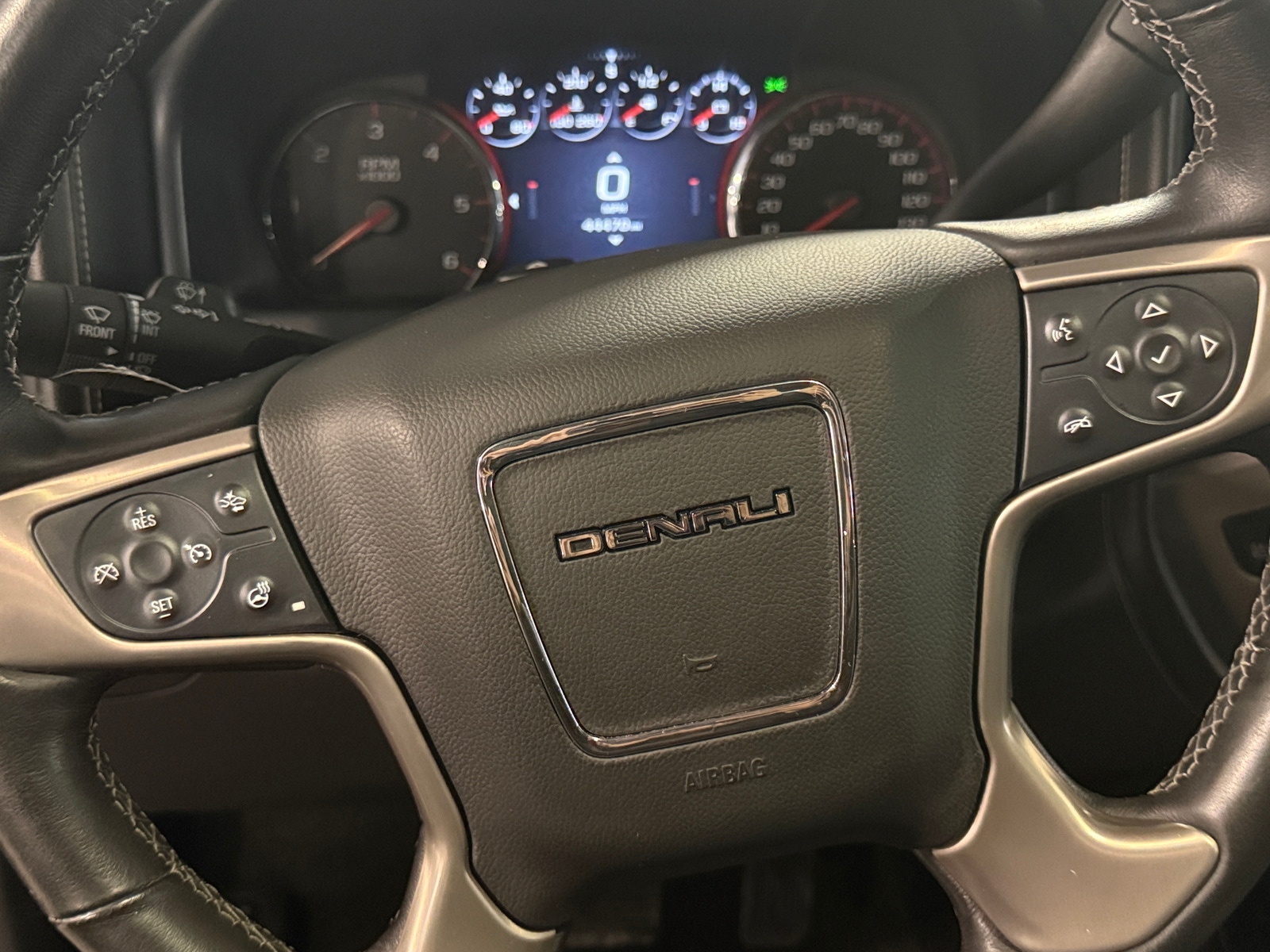 Thumbnail: 2015 GMC Sierra 2500 - 4