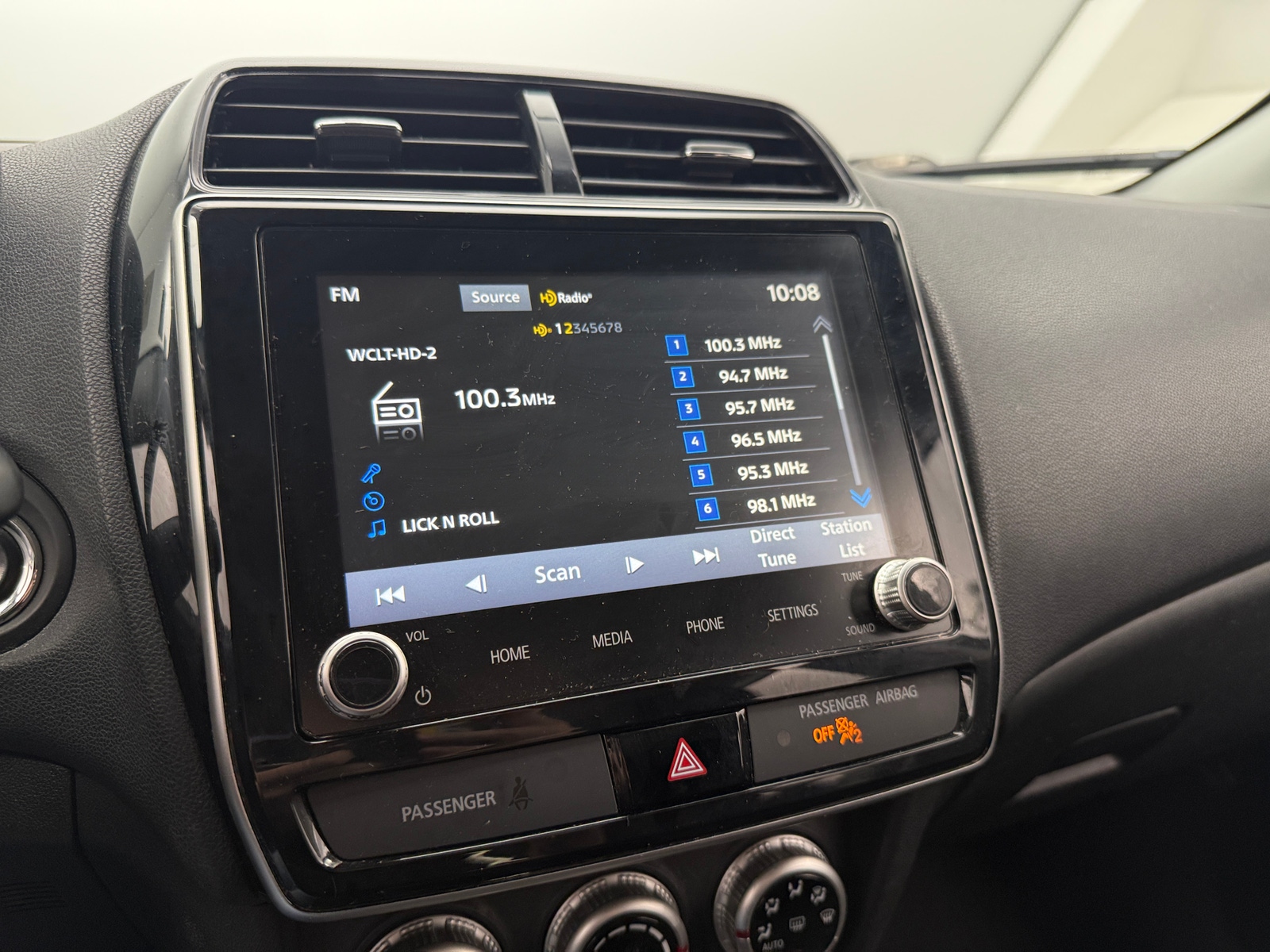 Thumbnail: 2020 Mitsubishi Outlander Sport - 4