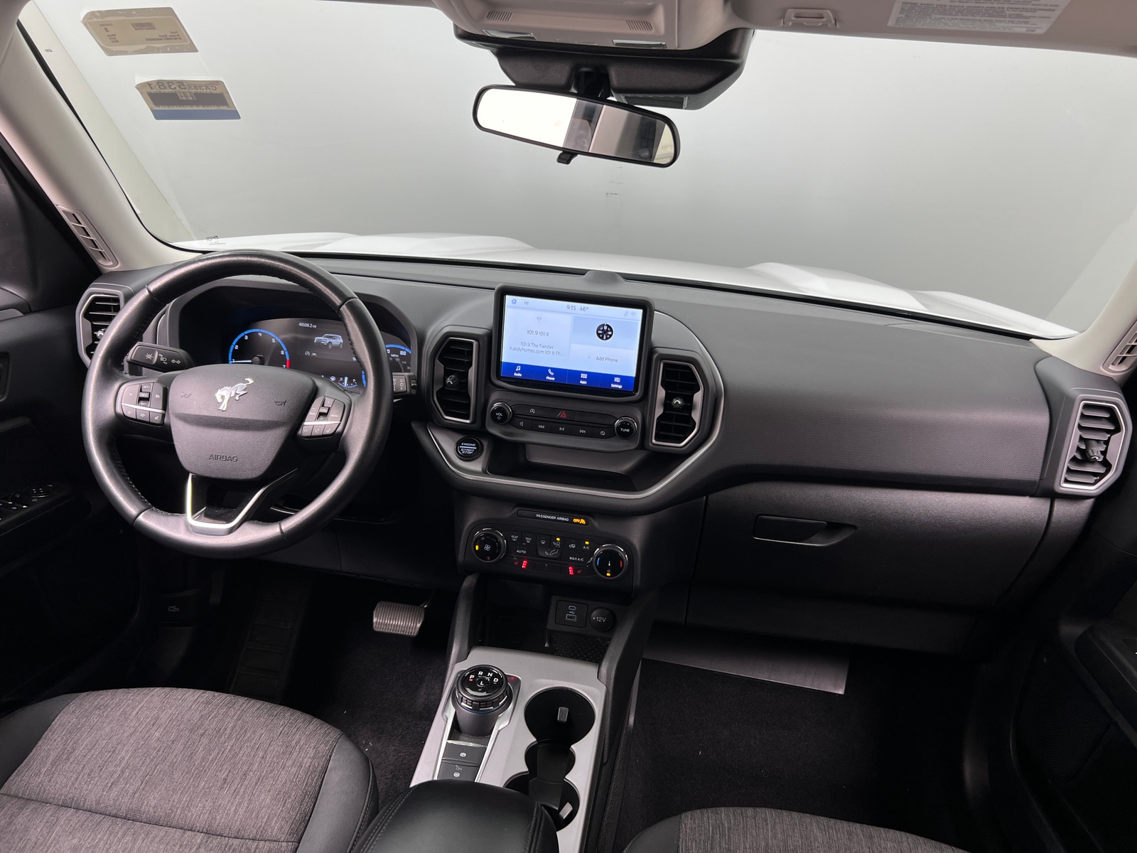 Thumbnail: 2022 Ford Bronco Sport - 3