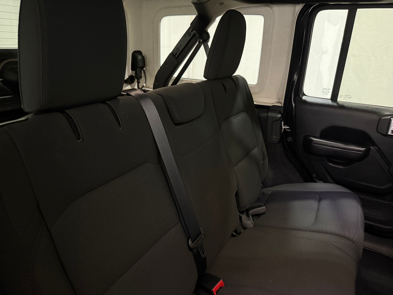 Thumbnail: 2020 Jeep Wrangler - 6