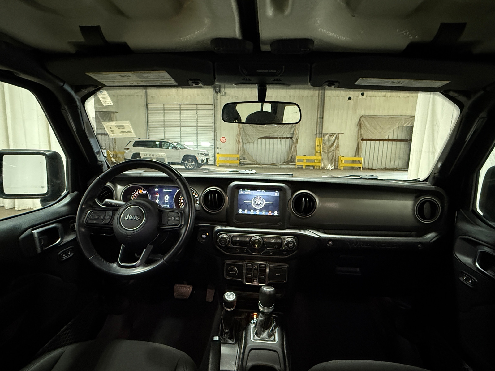 Thumbnail: 2020 Jeep Wrangler - 3