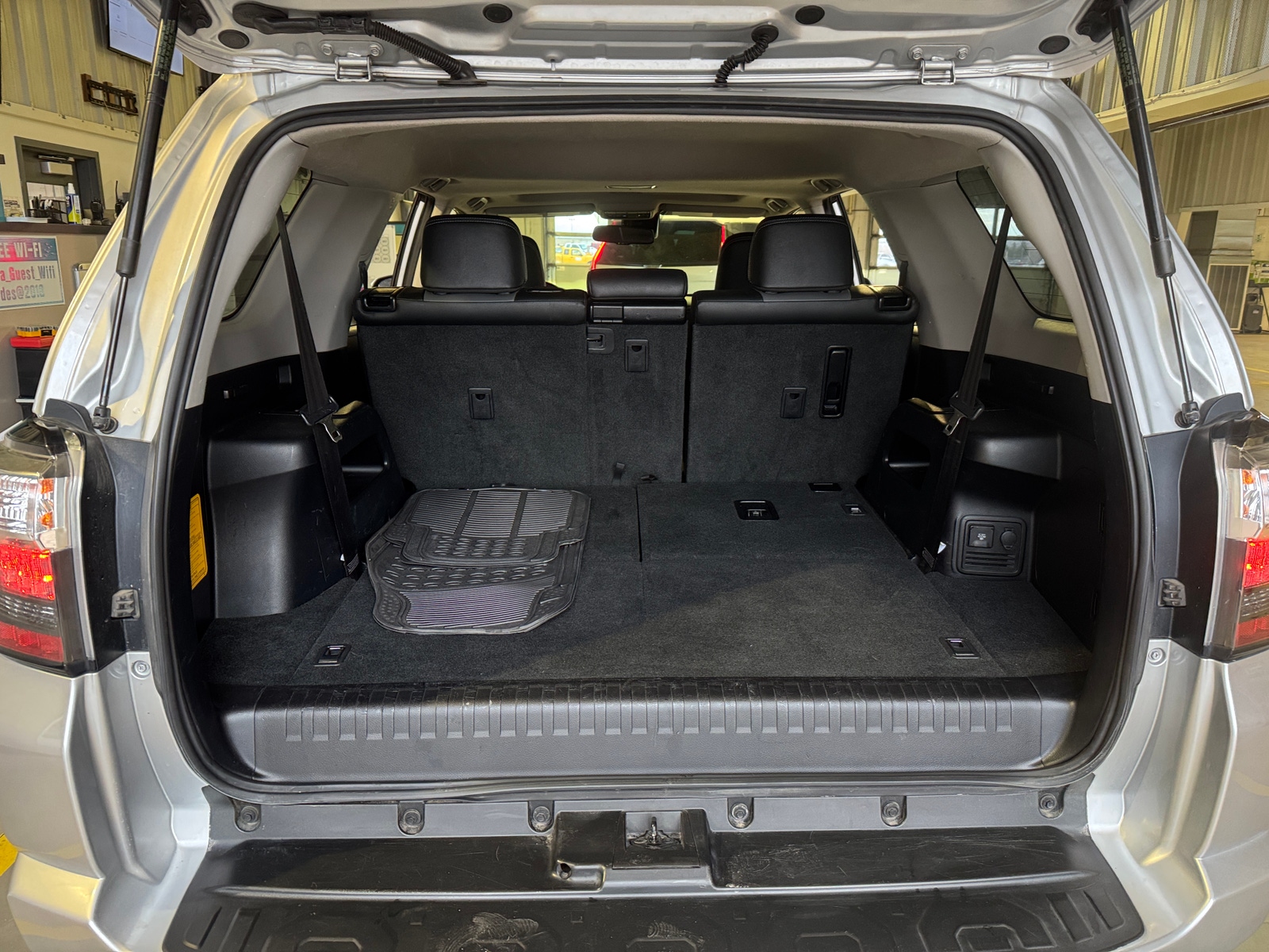 Thumbnail: 2021 Toyota 4Runner - 6