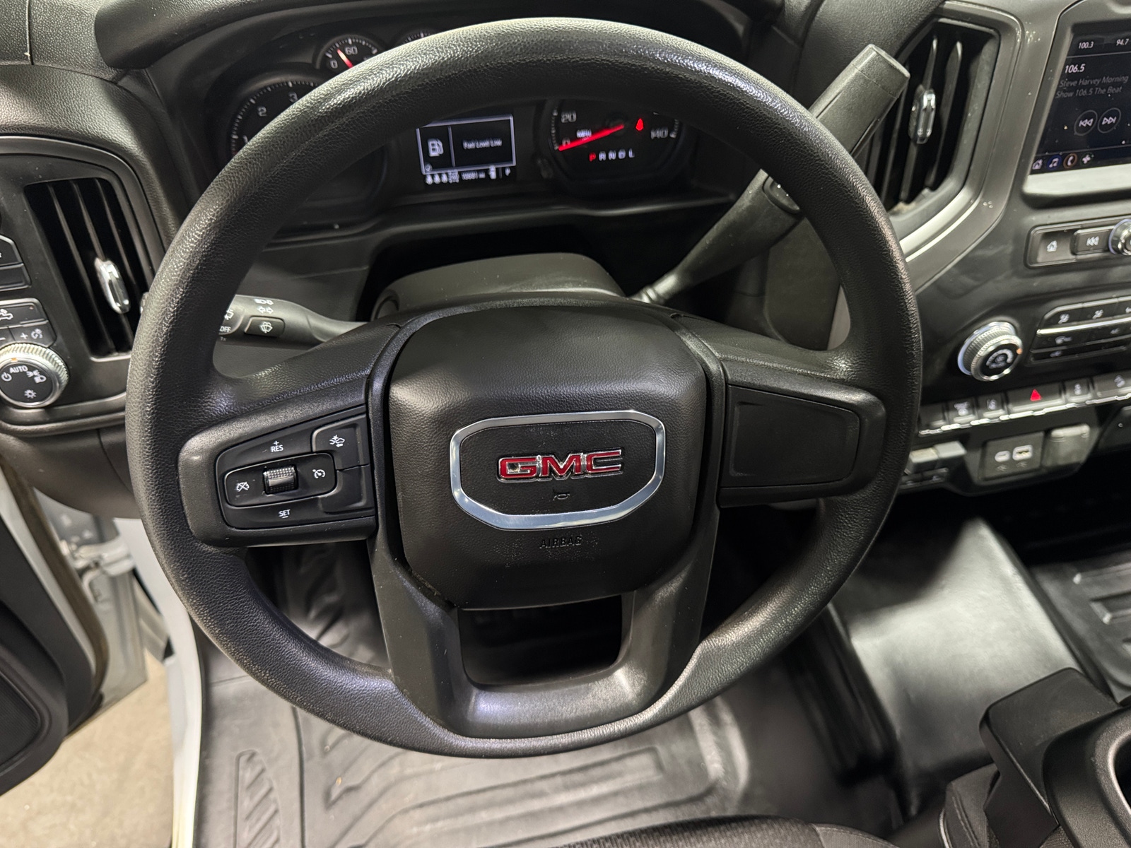 Thumbnail: 2025 GMC Sierra 2500 - 5