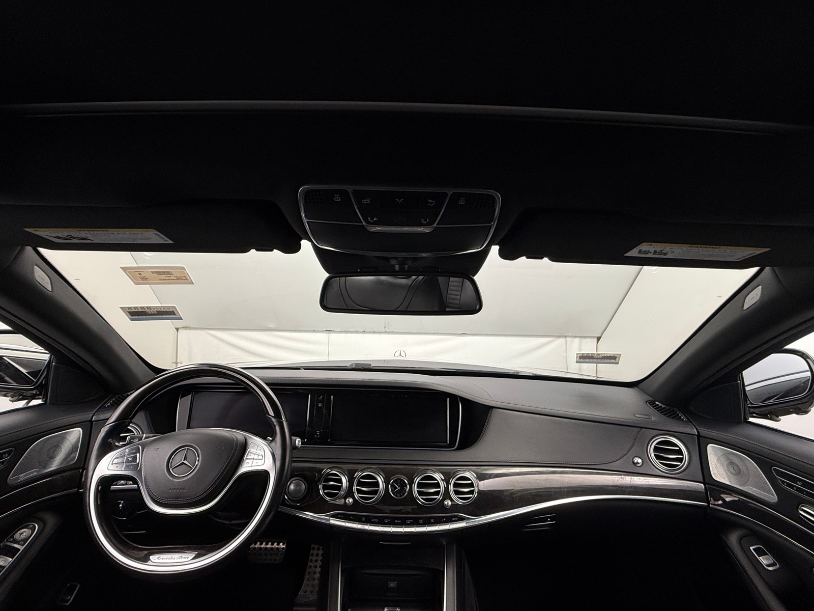 Thumbnail: 2015 Mercedes-Benz S-Class - 2