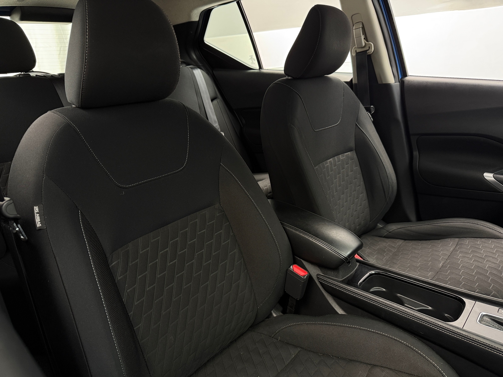 Thumbnail: 2022 Nissan Kicks - 2