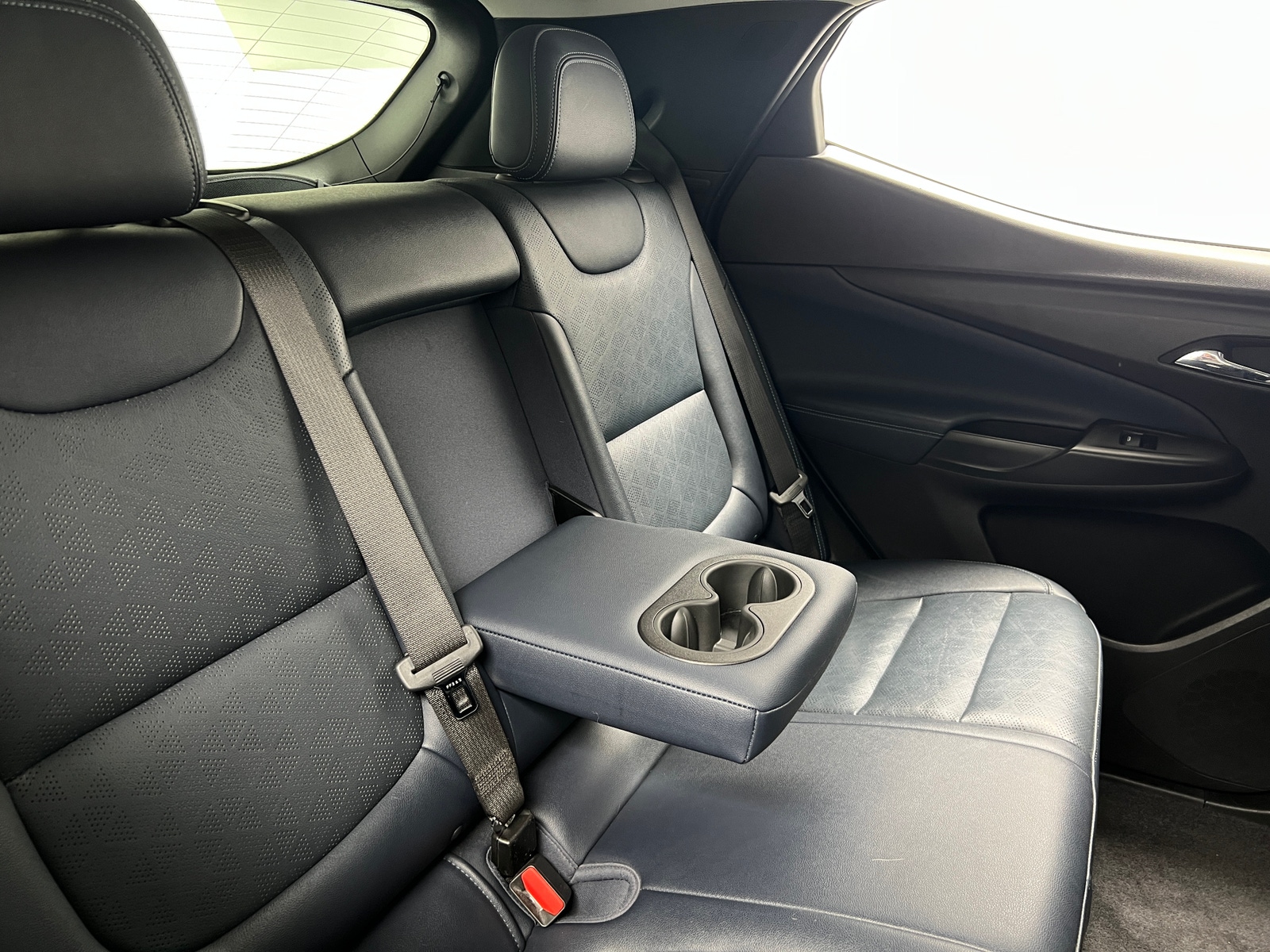 Thumbnail: 2023 Chevrolet Bolt EUV - 6