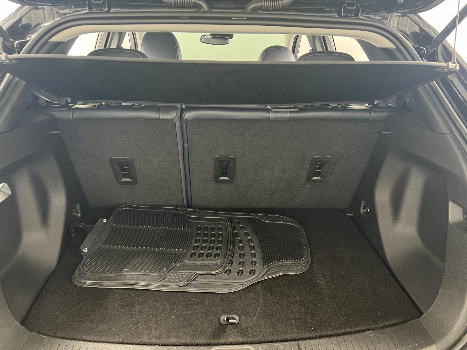 Thumbnail: 2023 Chevrolet Bolt EUV - 7