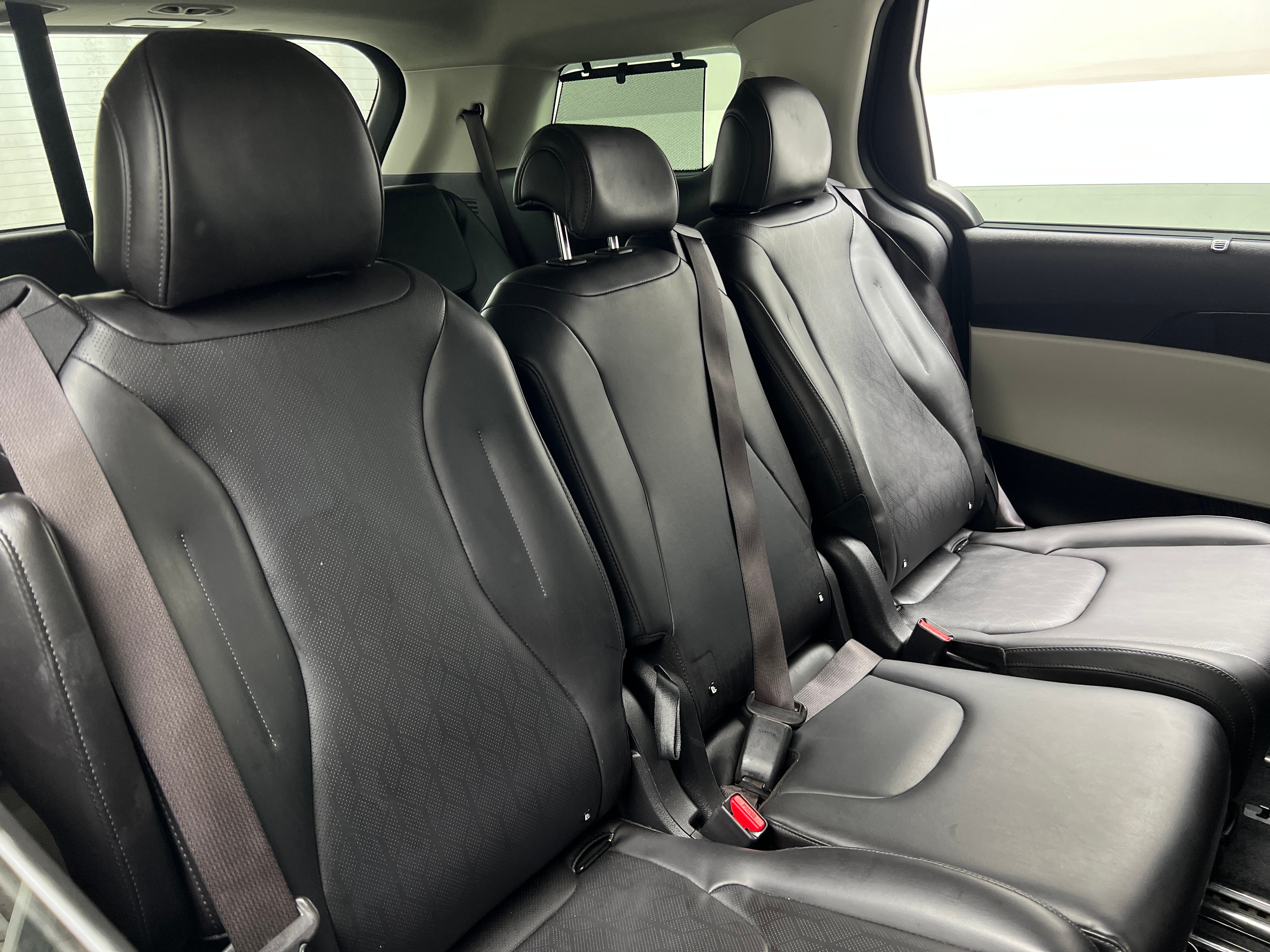Thumbnail: 2022 Kia Carnival - 5