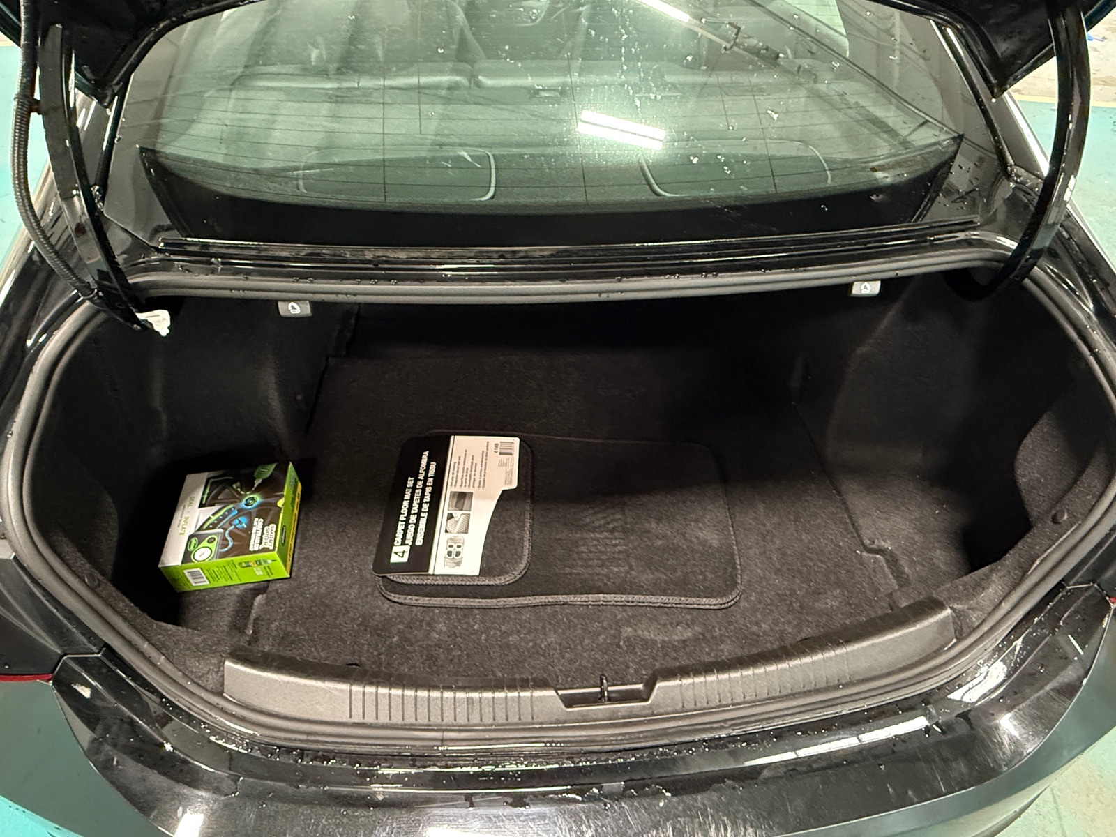 Thumbnail: 2024 Chevrolet Malibu - 6