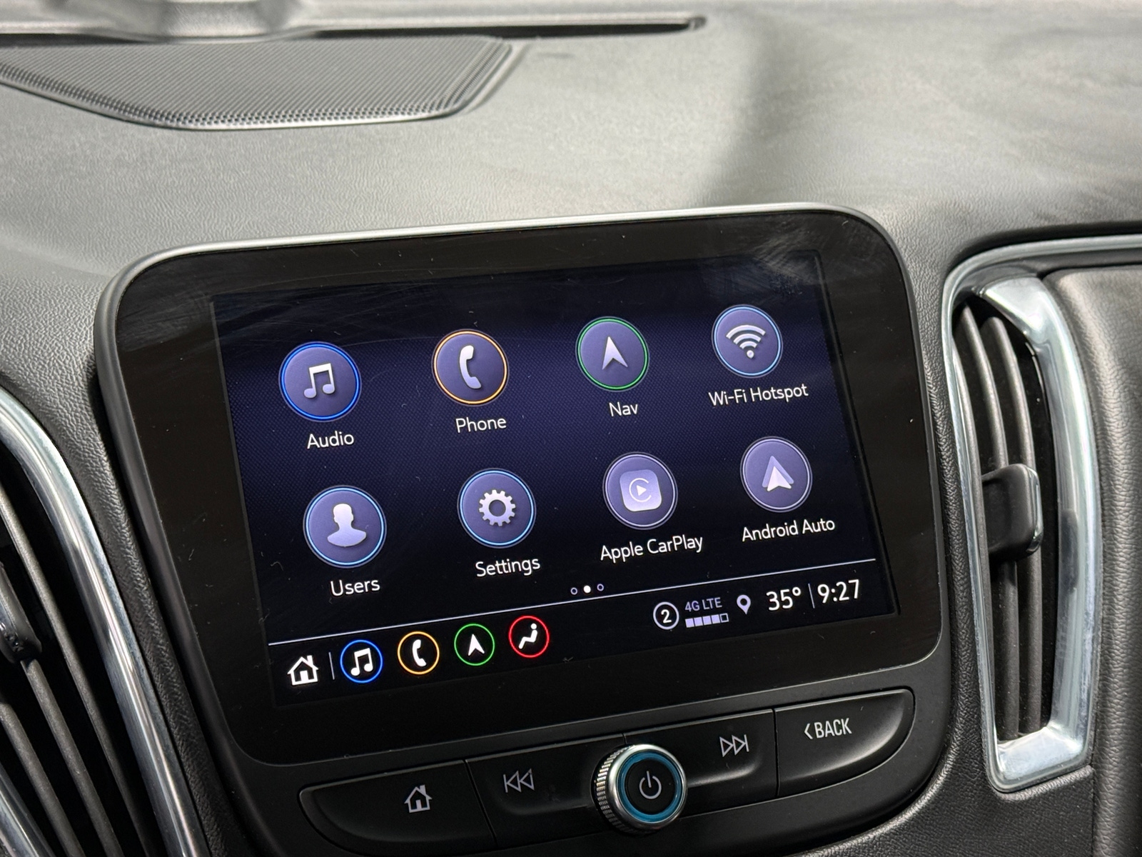 Thumbnail: 2024 Chevrolet Malibu - 3