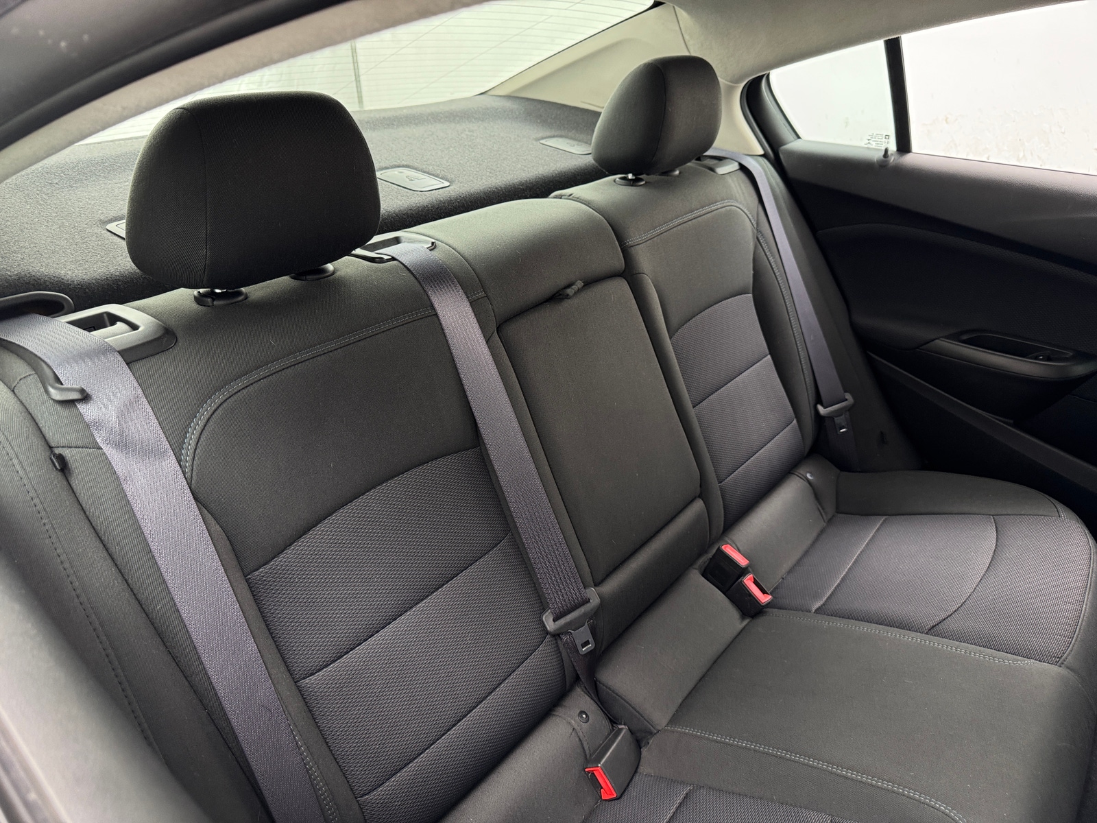 Thumbnail: 2017 Chevrolet Cruze - 6