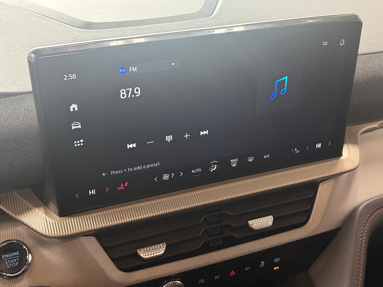 Thumbnail: 2025 Ford Explorer - 4