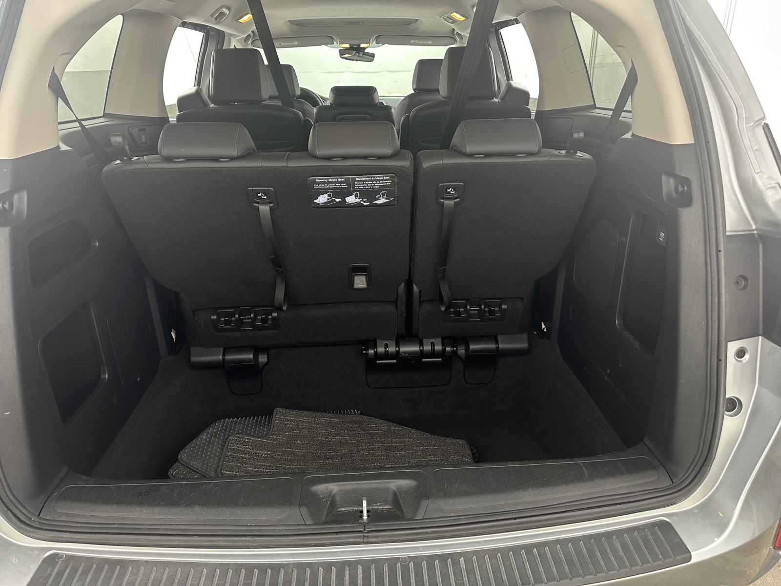 Thumbnail: 2025 Honda Odyssey - 6