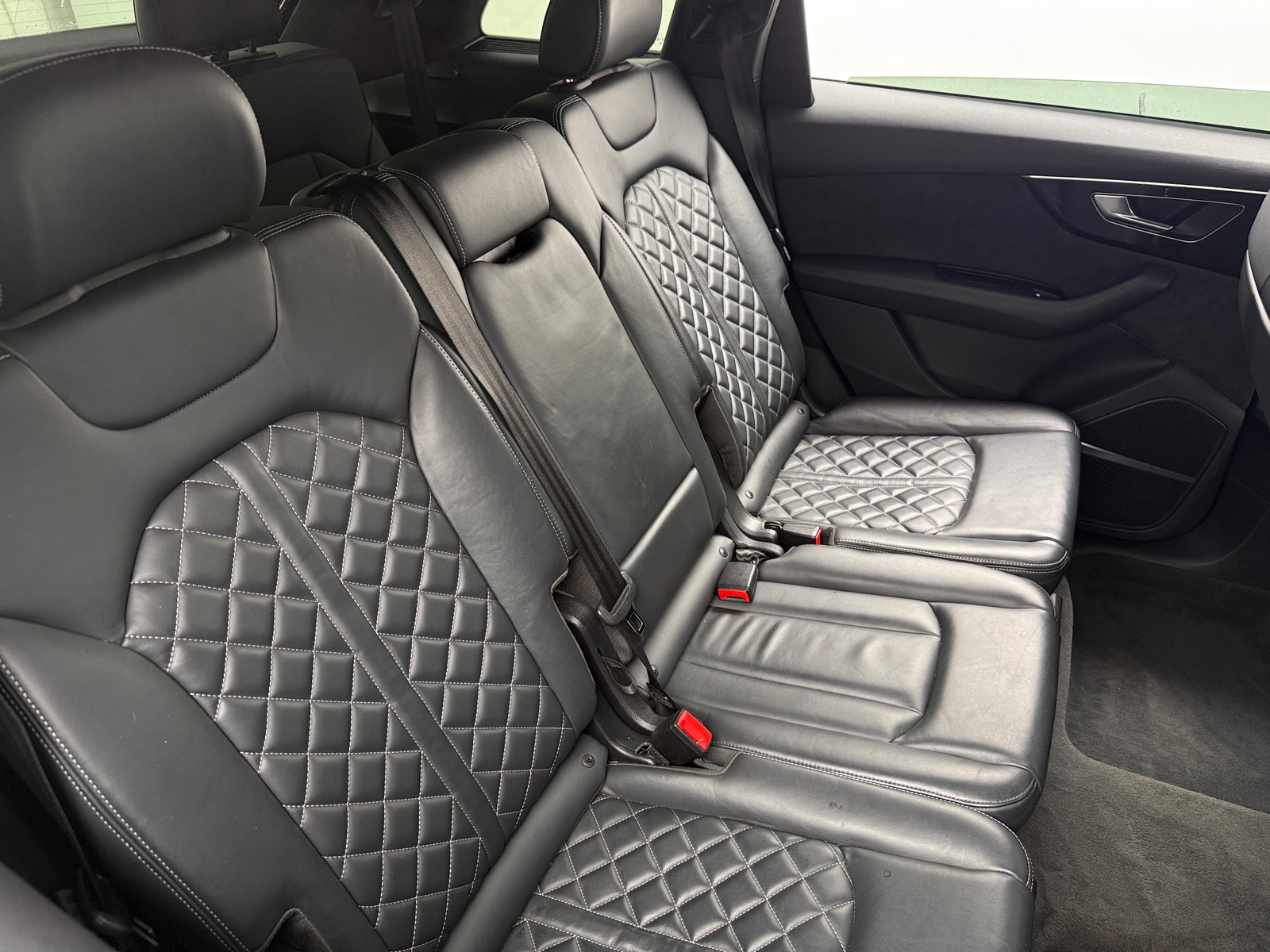 Thumbnail: 2021 Audi SQ7 - 5