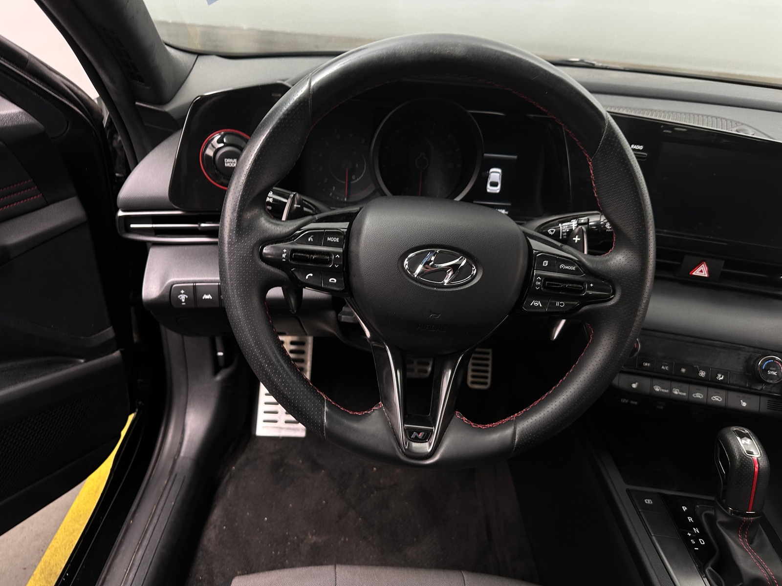 Thumbnail: 2022 Hyundai Elantra - 5