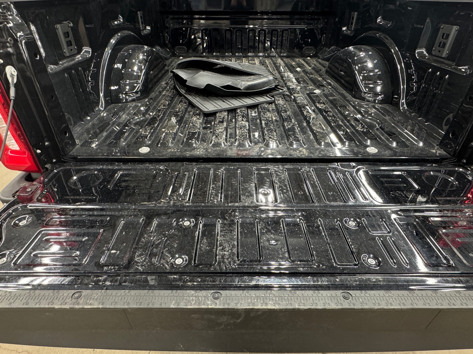 Thumbnail: 2025 Ford Econoline - 6