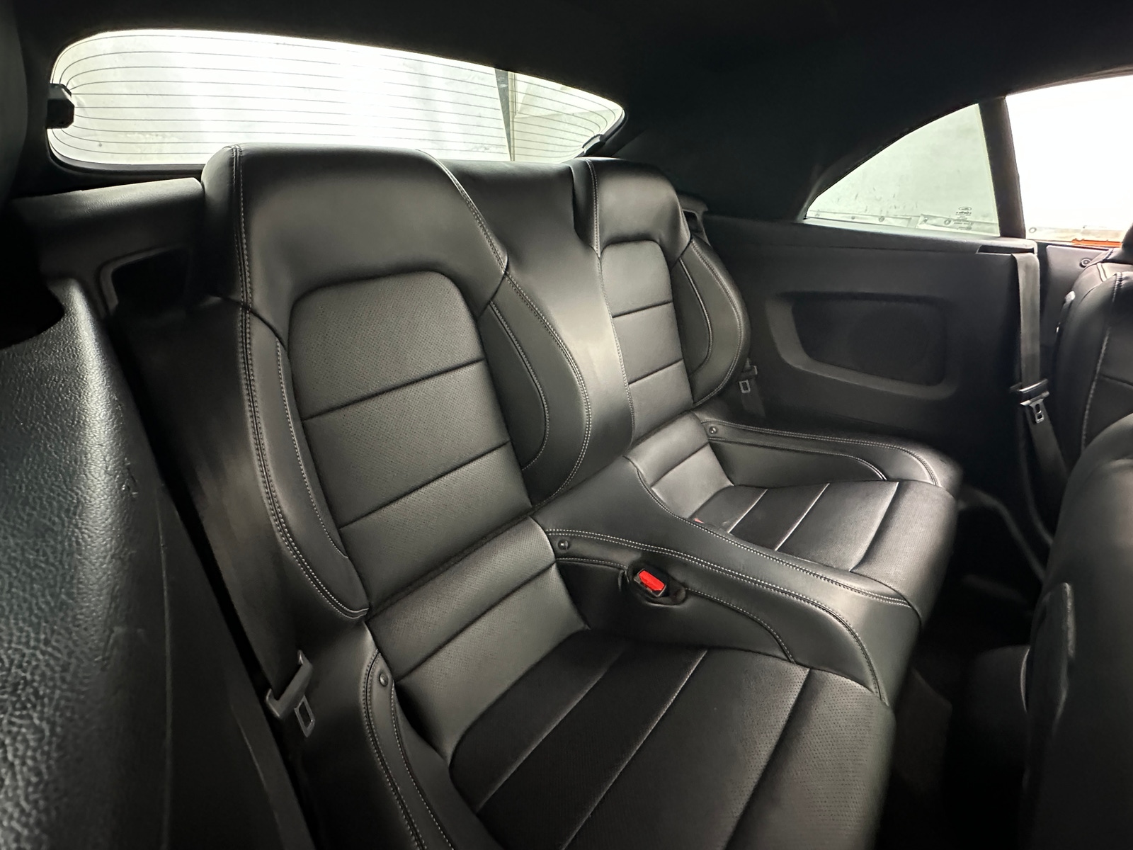 Thumbnail: 2022 Ford Mustang - 6