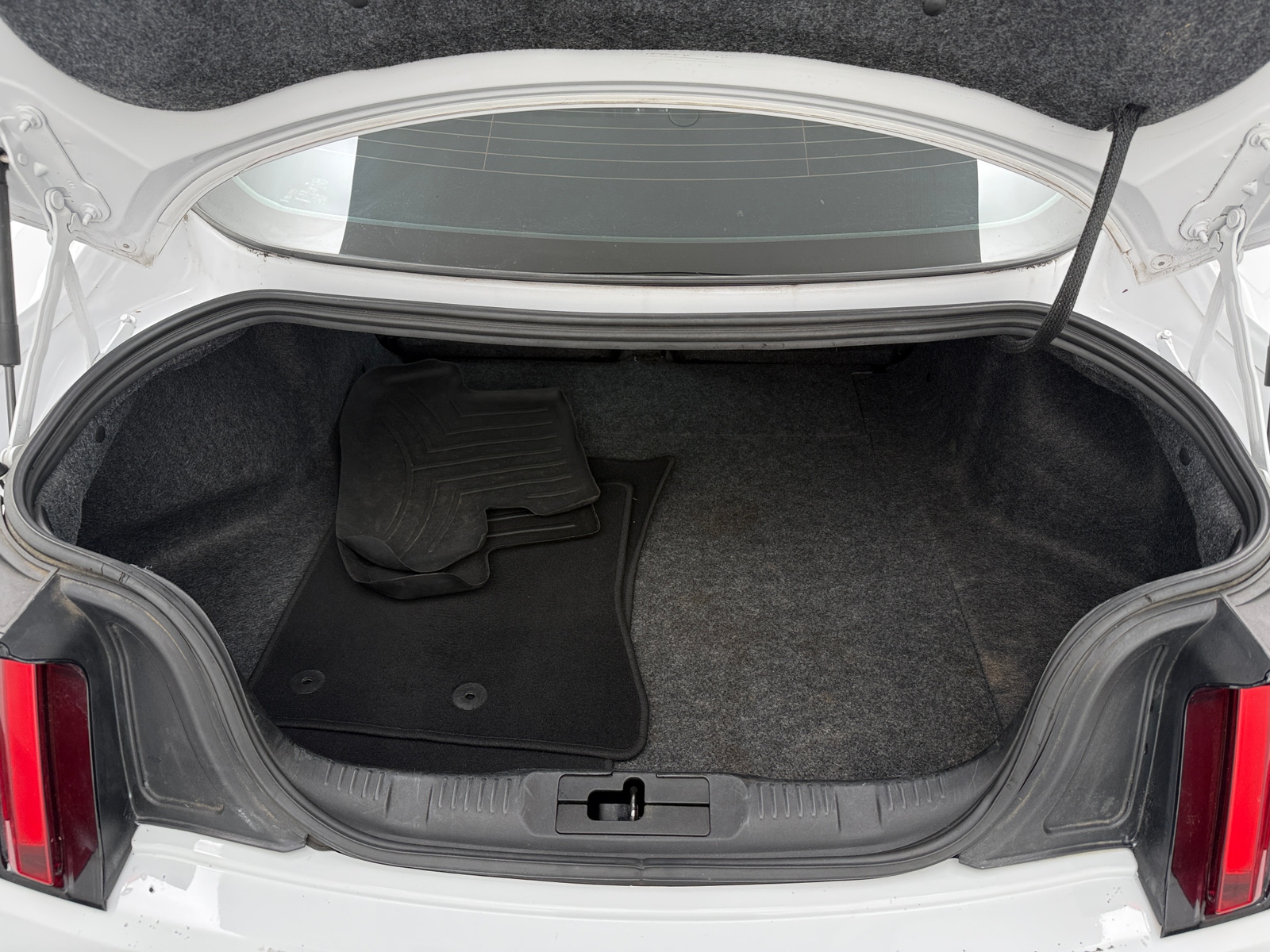 Thumbnail: 2017 Ford Mustang - 5